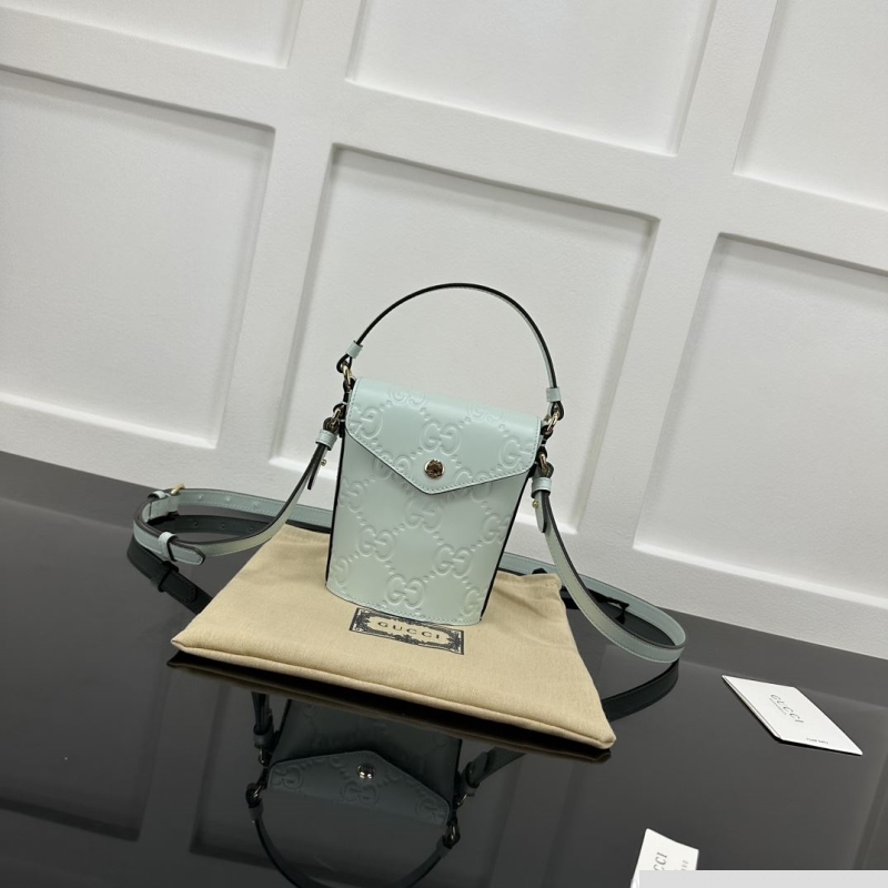 G*u*i top handle bags